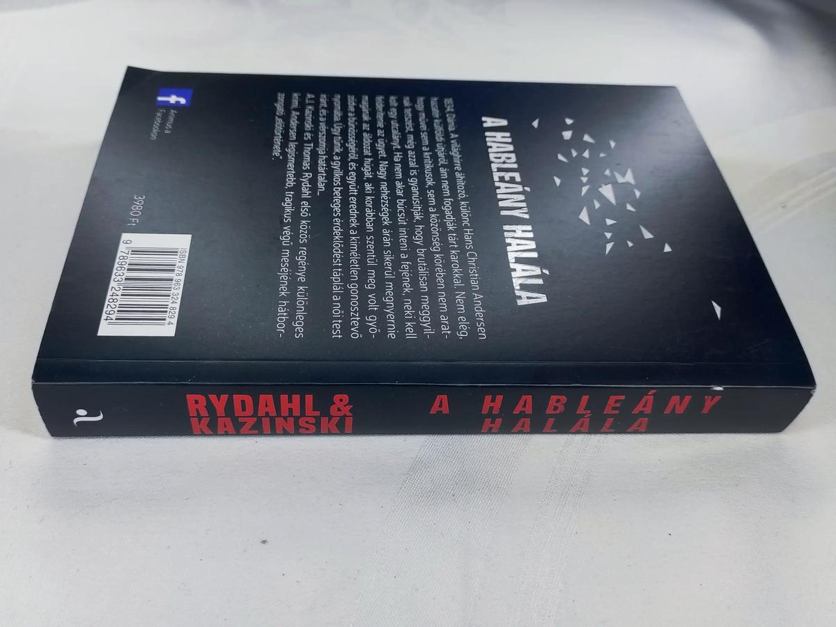 A. J. Kazinski és Thomas Rydahl A hableány halála könyv él