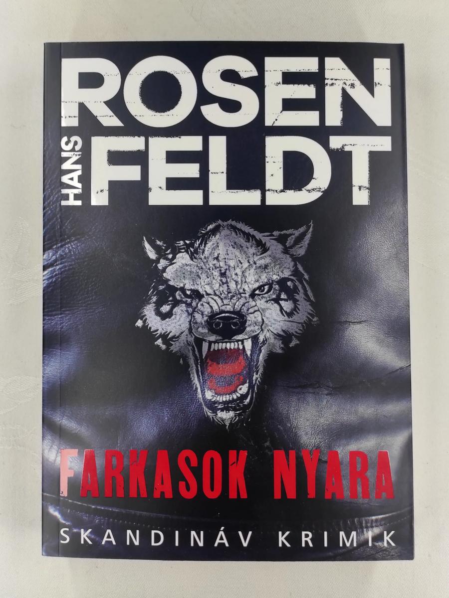 Hans Rosenfeldt Farkasok nyara könyv borító